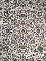 Handgeknoopt Perzisch rond wol tapijt floral 255x255cm, 200 cm of meer, 200 cm of meer, Perzisch vintage oosters hype, Overige kleuren