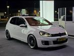 Volkswagen Golf 2.0 GTI FULL OPTION 155KW 2011 Wit, Auto's, Voorwielaandrijving, 65 €/maand, Zwart, 4 cilinders