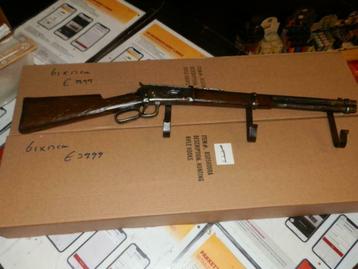 Wanddecoratie Hunting Rifle met haak 61x13 cm polystone
