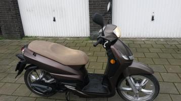 peugeot tweet 2012 beschikbaar voor biedingen