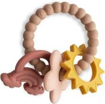 Mushie nature teeting ring beschikbaar voor biedingen