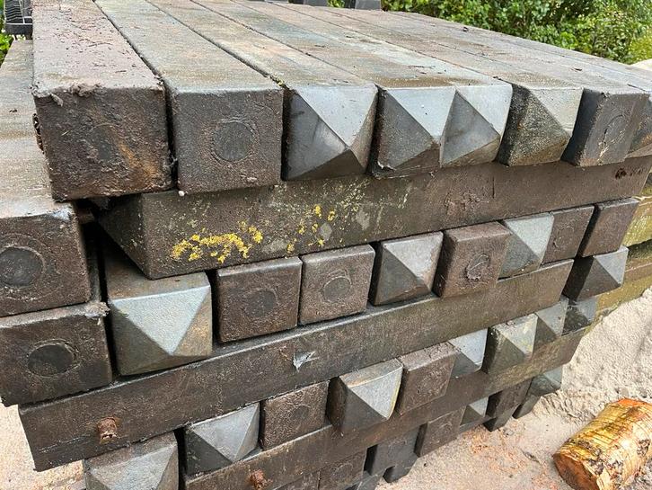 Kunststof tuinpalen 1 meter diamantkoppaal 12x12 cm tuinpaal, Tuin en Terras, Palen, Balken en Planken, Gebruikt, Palen, Minder dan 180 cm