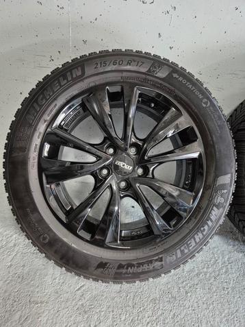 5x114.3 / 17inch RENAULT CAPTUR WINTERSET MICHELIN 215 60 17 beschikbaar voor biedingen