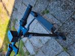 E _ scooter steps, Fietsen en Brommers, Ophalen of Verzenden, Zo goed als nieuw, Elektrische step (E-scooter)