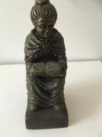 Sara 50 jaar beeldje bronskleurig zwaar 20 cm, Ophalen of Verzenden, Zo goed als nieuw, Mens