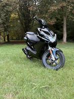 Aerox 2014 4T, Fietsen en Brommers, Ophalen, Zo goed als nieuw, Aerox