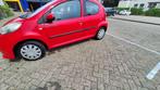 Peugeot 107 1.0 12V 5DR 2009 Rood, Voorwielaandrijving, Stof, 4 stoelen, 68 pk