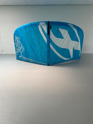 F-one bandit 2014 10m beschikbaar voor biedingen