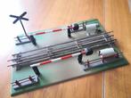 modeltrein blik antieke trein spoor 0, mooie overweg, Antiek en Kunst, Antiek | Speelgoed, Ophalen of Verzenden
