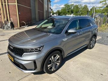 Kia Sorento 1.6 T-gdi 230pk Hybrid Aut 7-zitpl. 2024 Grijs beschikbaar voor biedingen