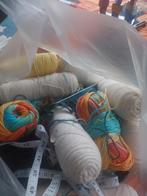 Gratis Wol - Katoen & Acryl, Hobby en Vrije tijd, Breien en Haken, Ophalen, Gebruikt, Breien of Haken, Wol of Garen