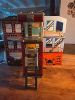 Houten Brandweerauto en Brandweerkazerne, Ophalen, Zo goed als nieuw, Jongen of Meisje