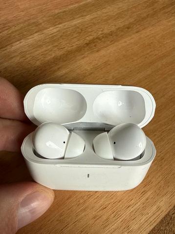 AirPods met Magsafe Oplaadcase beschikbaar voor biedingen