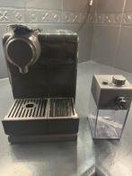 Nespresso De'Longhi Coffee Machine – Lattissima - Zwart, Witgoed en Apparatuur, Ophalen, Gebruikt, Koffiemachine