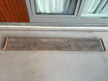 Stijgerhouten Wandplank Greize beits  193cm beschikbaar voor biedingen
