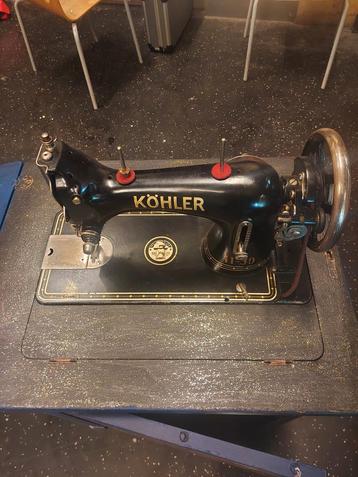 Vintage Köhler Naaimachine beschikbaar voor biedingen