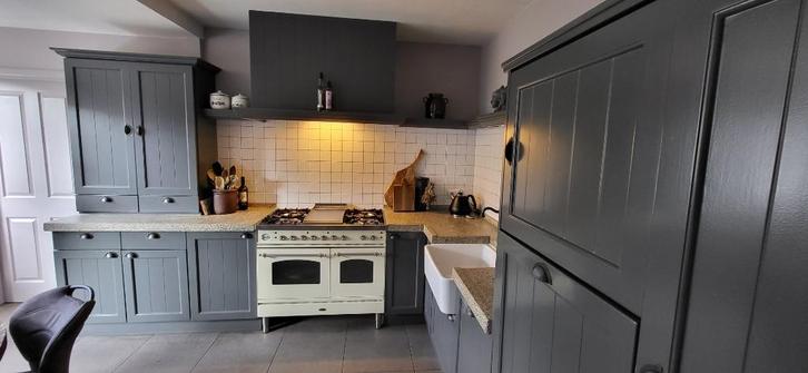 Mooie hoekkeuken zelf demonteren, Huis en Inrichting, Keuken | Complete keukens, Gebruikt, Hoekkeuken, Grijs, Graniet of Steen