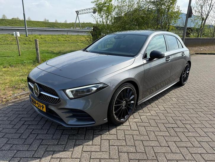 Mercedes A klasse A250 Aut. AMG Pakket Memory Pano Leder, Auto's, Mercedes-Benz, Bedrijf, A-Klasse, 360° camera, ABS, Achteruitrijcamera