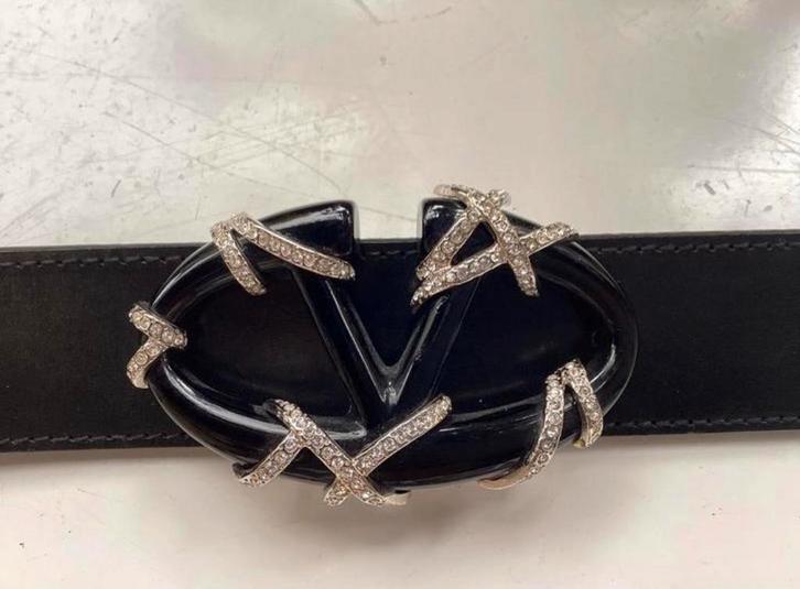 Valentino Garavani riem, Kleding | Dames, Riemen en Ceinturen, Zo goed als nieuw, 100 cm of meer, Zwart, Ophalen of Verzenden