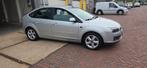Ford Focus 1.6 74KW 5D 2007 Grijs,nw koppeling,nw apk, Auto's, 1596 cc, Zwart, 4 cilinders, 49 €/maand