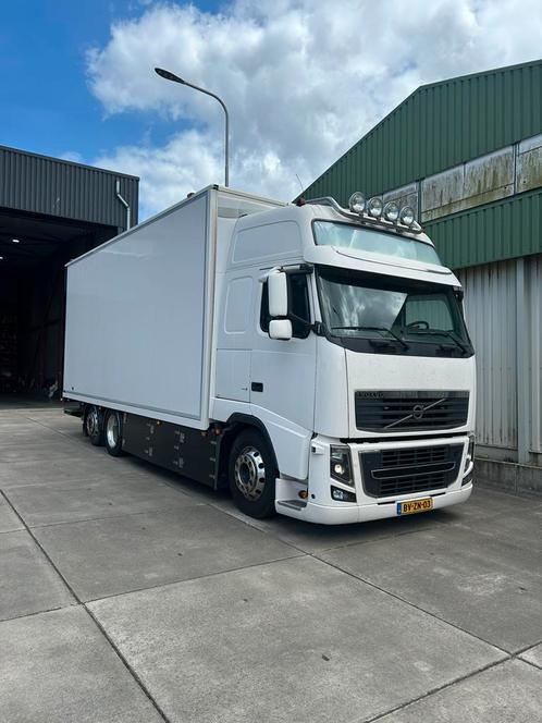 Volvo FH400, Auto's, Vrachtwagens, Particulier, Volvo, Diesel, Euro 5, Automaat, Wit, Zwart, Leder, BTW verrekenbaar, Ophalen