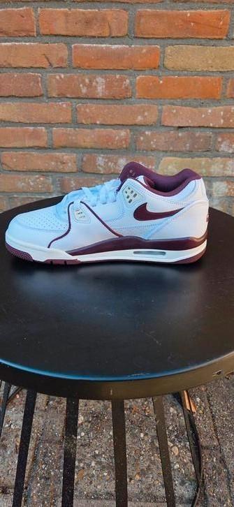 Nike Air Flight 89 beschikbaar voor biedingen