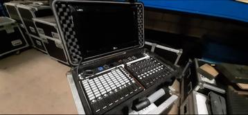Akai APC Mini & MidiMix - Combideal! beschikbaar voor biedingen