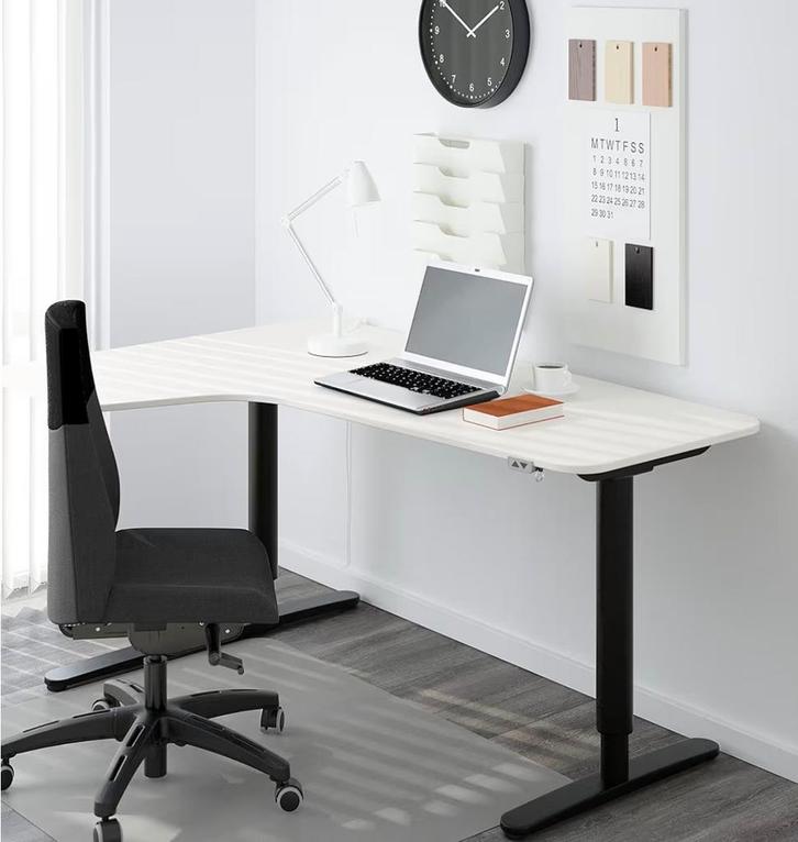 Bekant Ikea Bureau set incusief stoel, Huis en Inrichting, Bureaus, Zo goed als nieuw, Ophalen