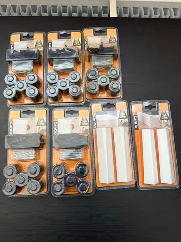 Cando Plint Clips 5x25 + 2x2 Hoekstukken - Nieuw! beschikbaar voor biedingen