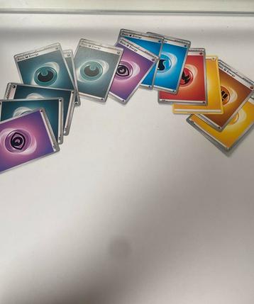 Pokemon energy kaarten beschikbaar voor biedingen