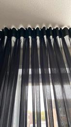 Zwarte vitrages inclusief rails 4 stuks, Huis en Inrichting, Stoffering | Gordijnen en Lamellen, Ophalen, Zo goed als nieuw, Zwart