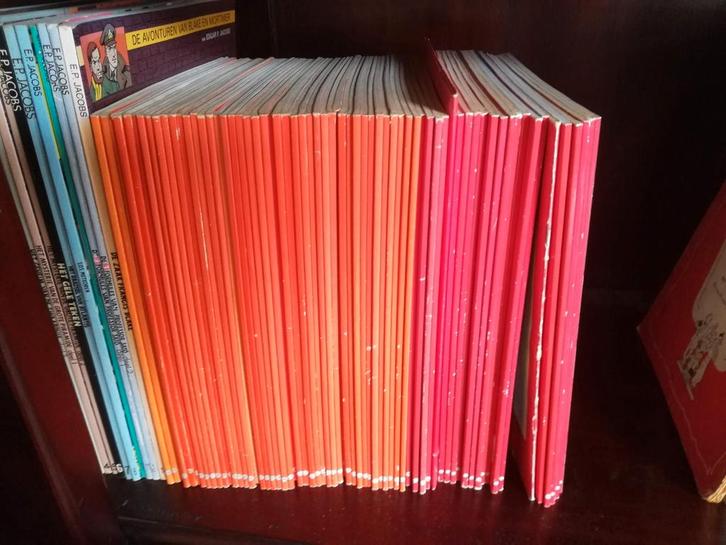 60+ Suske en Wiske tussen 218-324, Boeken, Strips | Comics, Zo goed als nieuw, Meerdere comics, Europa, Ophalen of Verzenden