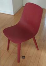 Rode  IKEA ODGER eetkamerstoel, Huis en Inrichting, Ophalen, Kunststof, Gebruikt, Eén
