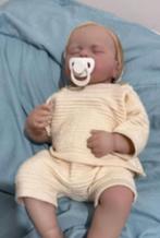Realistische baby pop levensecht Lou (50cm), Ophalen of Verzenden, Nieuw, Pop, Levensecht of Reborn