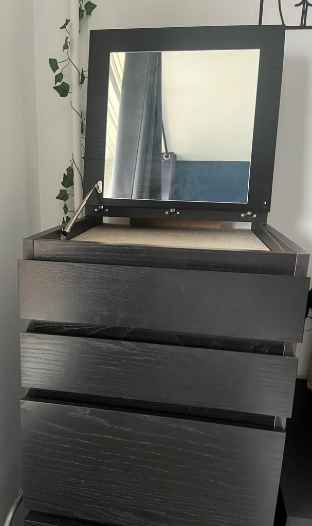 Ikea Malm ladekast met spiegel en sieradenvak, Huis en Inrichting, Kasten | Ladekasten, Zo goed als nieuw, 100 tot 150 cm, Minder dan 50 cm