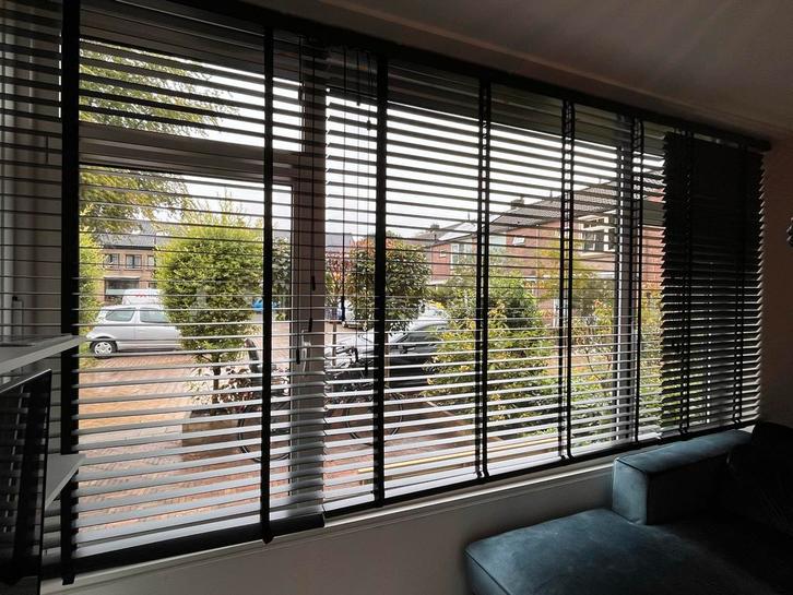 MOET WEG 4 stuks antraciet Houten Jaloezieën 90 tm 177 cm, Huis en Inrichting, Stoffering | Gordijnen en Lamellen, Zo goed als nieuw