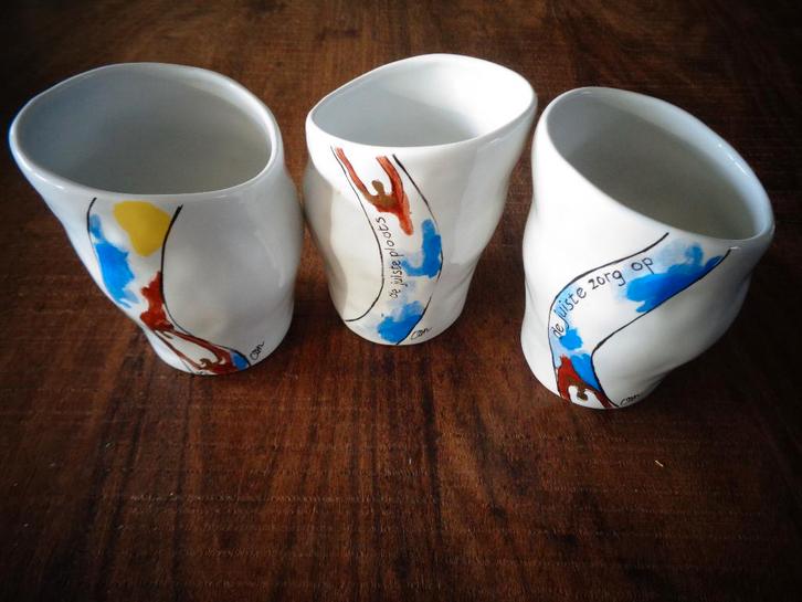 Corry Ammerlaan / Artihove bekers, 12 cm, 3 stuks, Antiek en Kunst, Kunst | Designobjecten, Ophalen of Verzenden