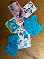 Strijkkralen set met voorbeelden en strijkpapier, Ophalen of Verzenden, Gebruikt, Knutselen