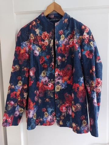 Exclusive blazer, maat 42. beschikbaar voor biedingen