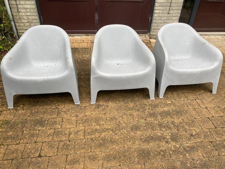 SKARPÖ Tuinstoel - Lichtgrijs, Stapelbaar 3 stuks, Huis en Inrichting, Stoelen, Zo goed als nieuw, Eén, Kunststof, Grijs, Verzenden