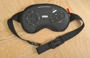ZARA X SEGA - Official Megadrive Controller Heuptasje beschikbaar voor biedingen