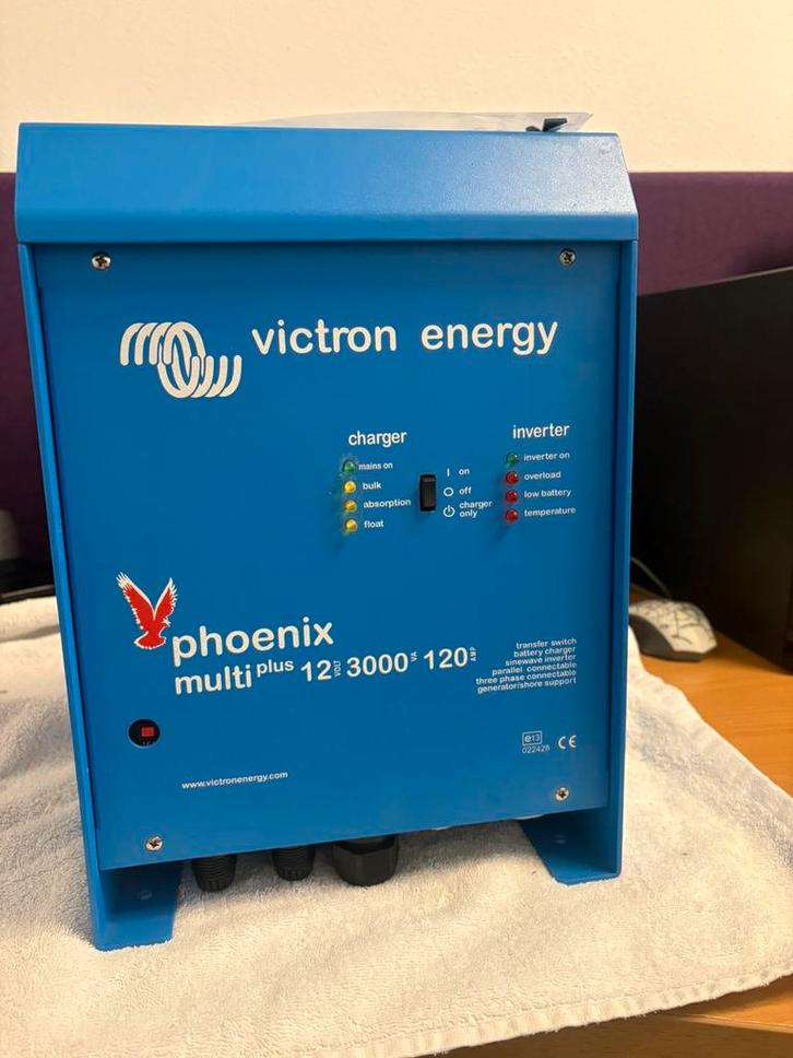 Victron multi plus phoenix 12/3000/120 defect, Auto-onderdelen, Accu's en Toebehoren, Gebruikt, Ophalen