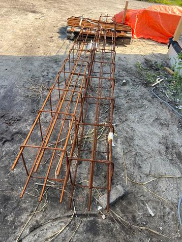 Betonwapening beschikbaar voor biedingen