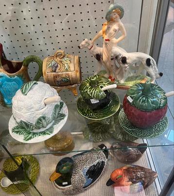 Nieuw in de vitrine barbotine beschikbaar voor biedingen