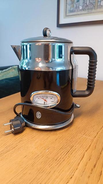 Russel Hobbs Retro waterkoker zwart beschikbaar voor biedingen
