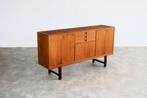 vintage sideboard | dressoir | teak | Zweeds, Teakhout, Gebruikt, Ophalen of Verzenden, Met deur(en)