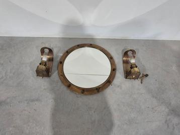 Oude patrijspoort spiegel 60 cm met 2 lampen beschikbaar voor biedingen