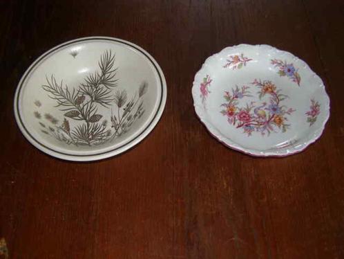 2 ronde serveer schaaltjes, Huis en Inrichting, Keuken | Servies, Zo goed als nieuw, Schaal of Schalen, Overige stijlen, Ophalen of Verzenden