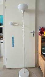 Ikea wit staande lamp met led gloeilamp, Huis en Inrichting, Lampen | Vloerlampen, Ophalen of Verzenden, Zo goed als nieuw, 150 tot 200 cm