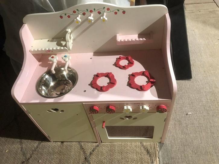Leuk Speelkeukentje voor Kleine Chefs!, Kinderen en Baby's, Speelgoed | Speelkeukens, Gebruikt, Speelkeuken, Hout, Ophalen of Verzenden